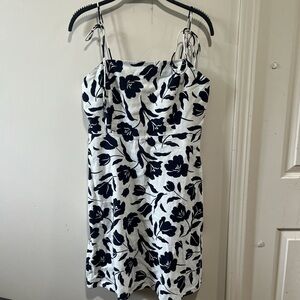 Old Navy Tie Strap Linen Blend White Floral mini Dress